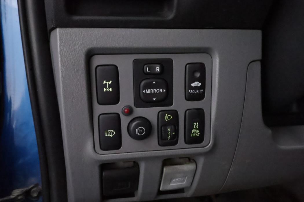 TOYOTA Hilux 2010
