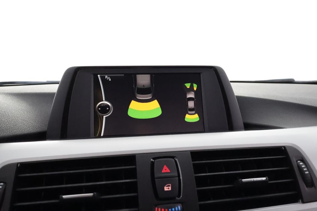 BMW 320 2012