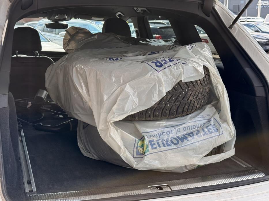 AUDI Q7 2021