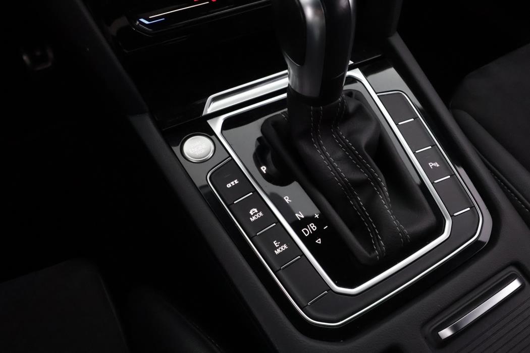 VOLKSWAGEN Arteon 2022