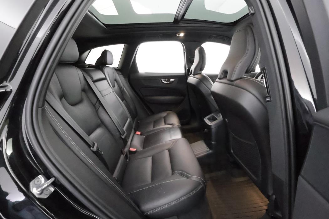 VOLVO XC60 2020