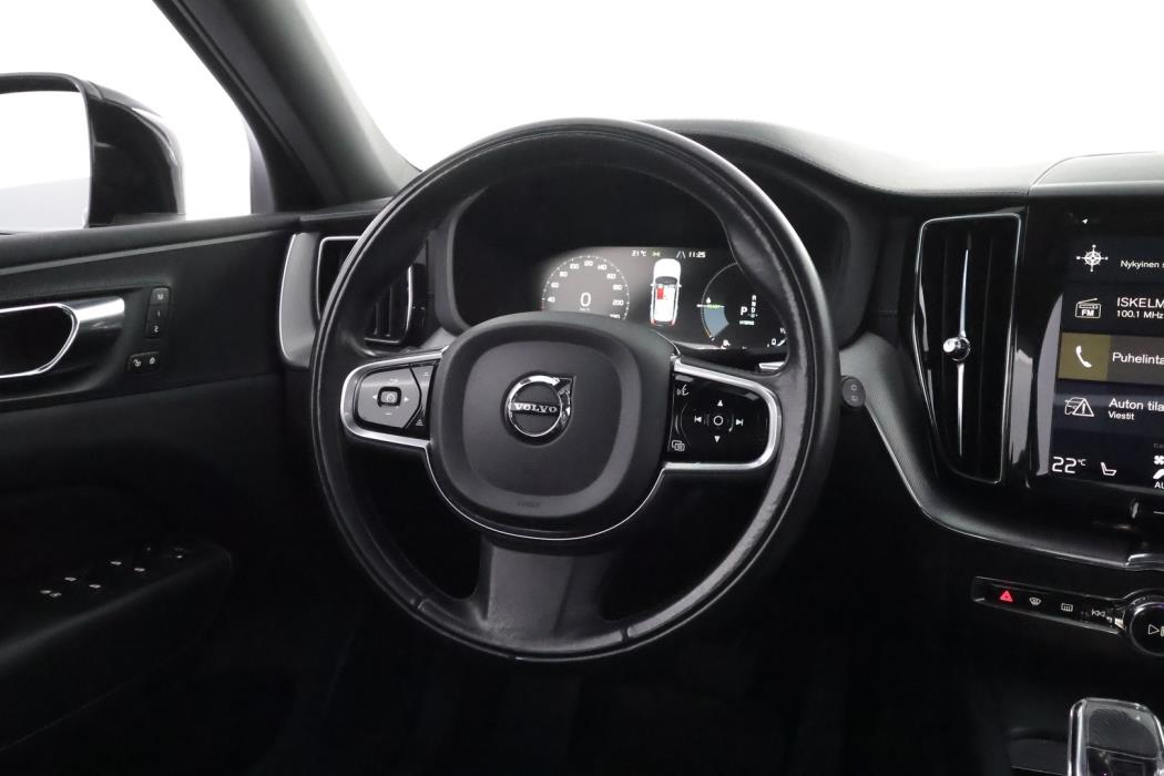 VOLVO XC60 2020