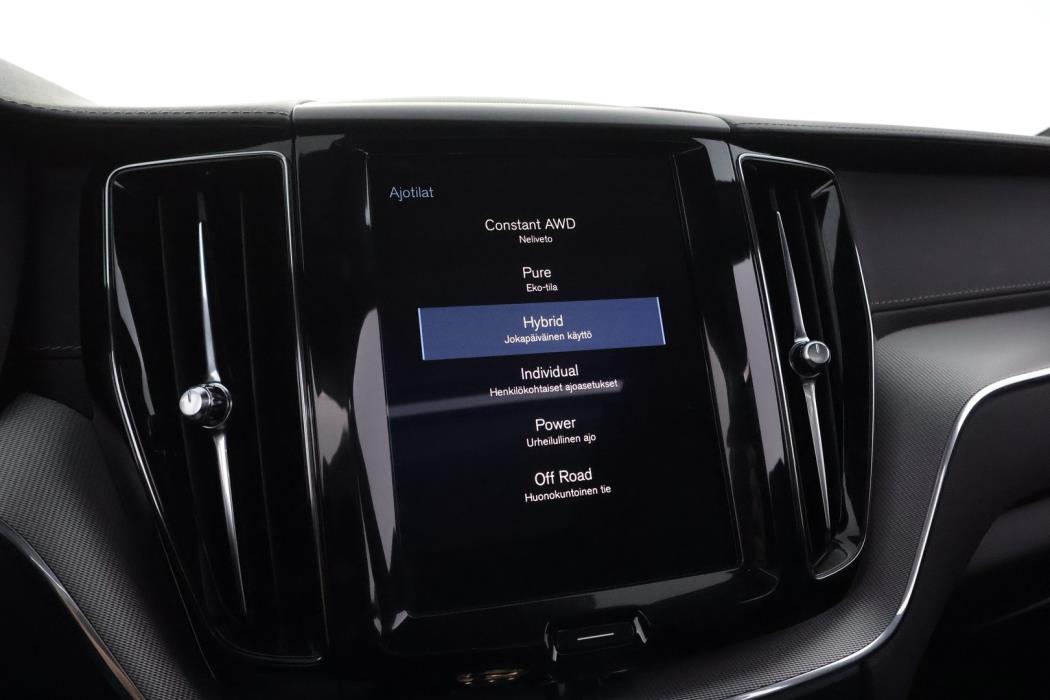 VOLVO XC60 2020