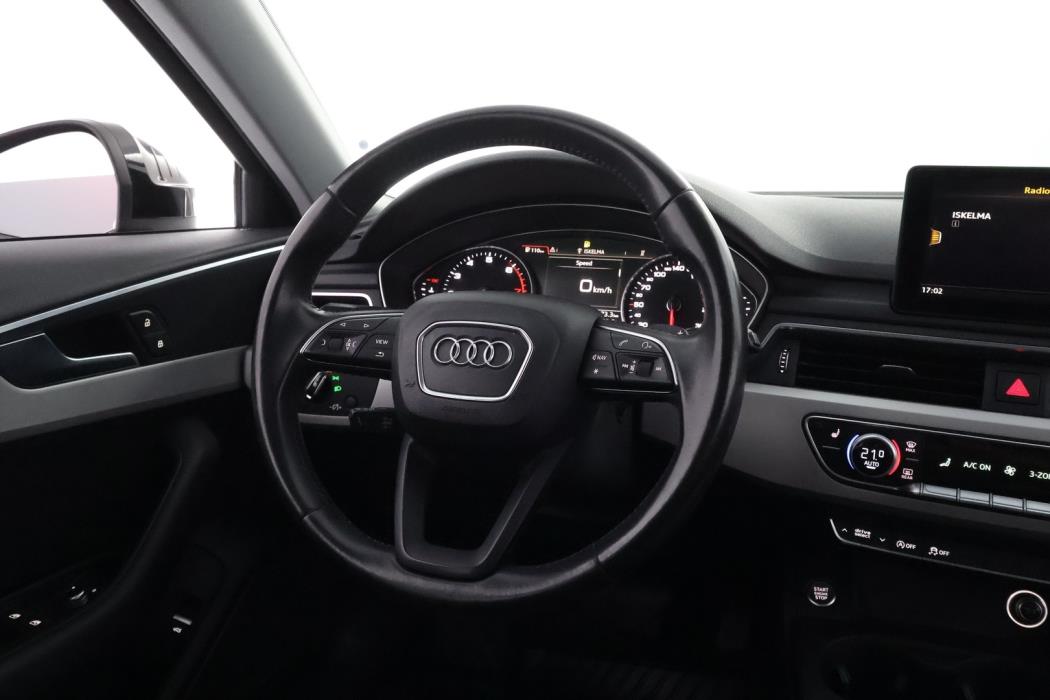 AUDI A4 2016