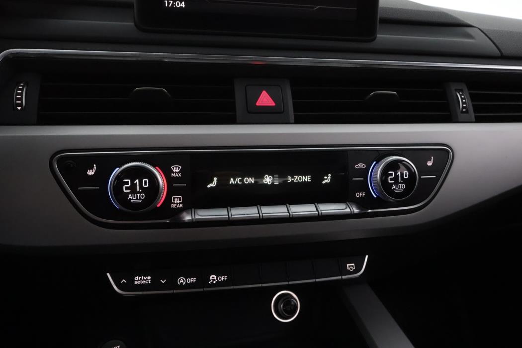 AUDI A4 2016