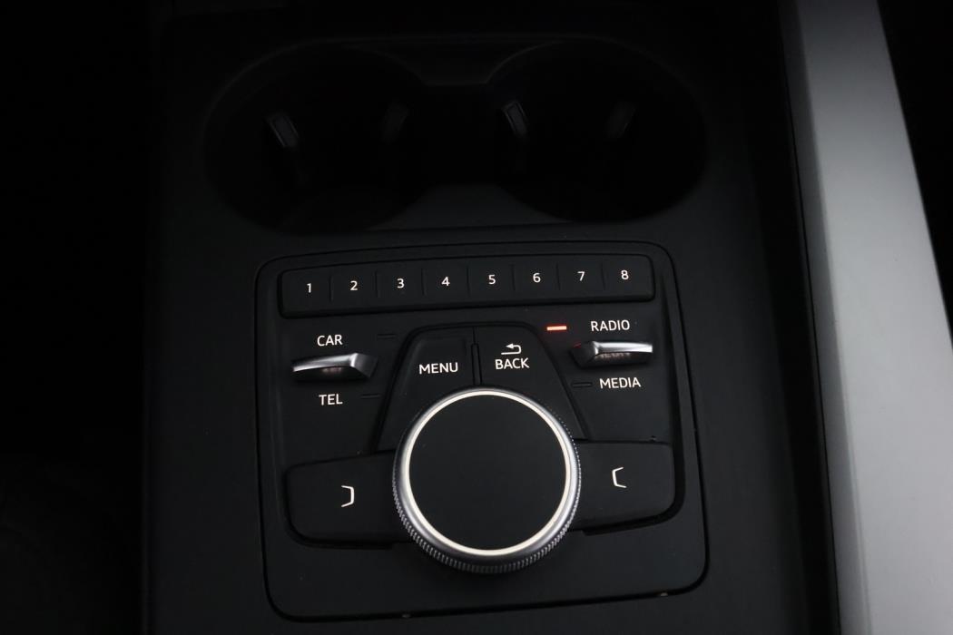 AUDI A4 2016
