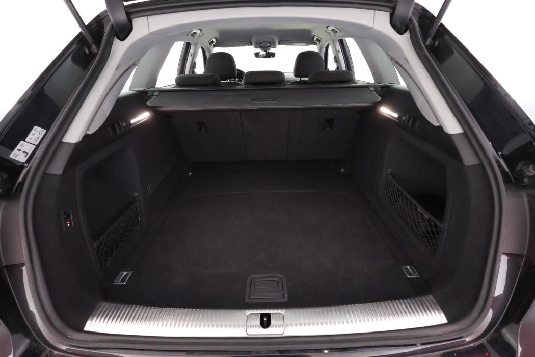 AUDI A4 2016