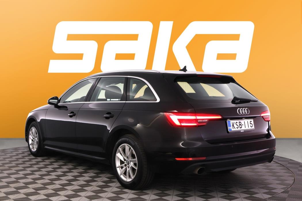 AUDI A4 2016