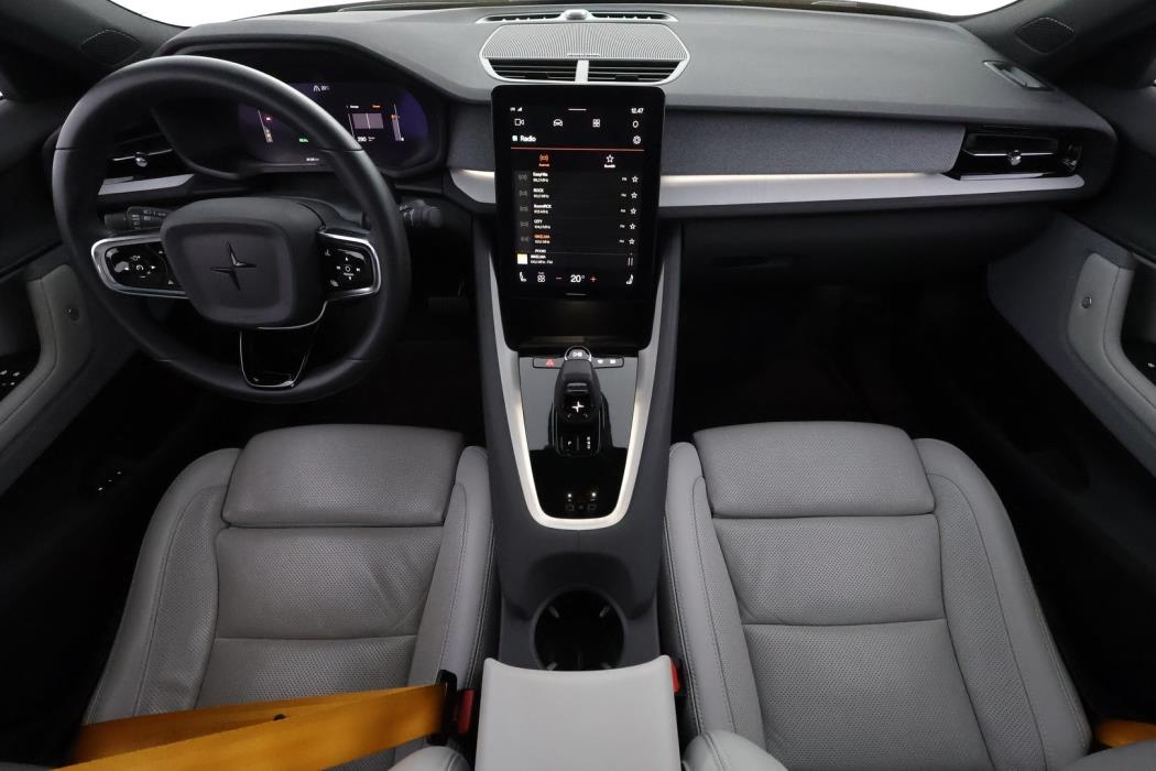 POLESTAR 2 2024