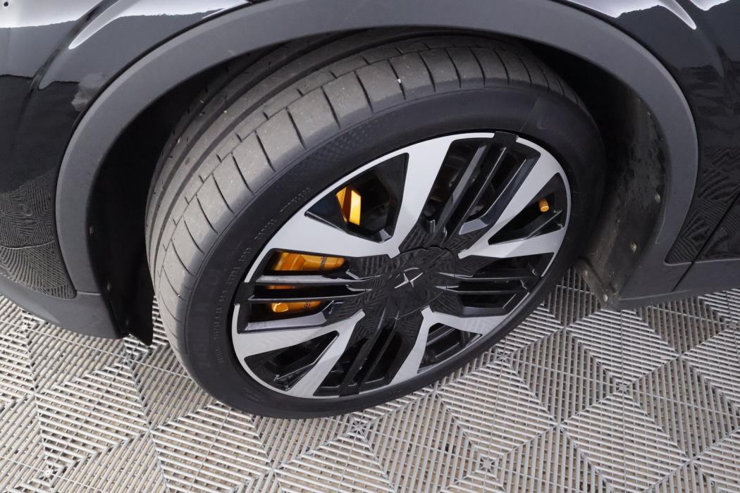 POLESTAR 2 2024