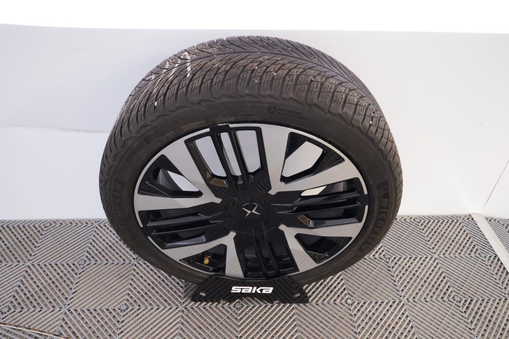 POLESTAR 2 2024