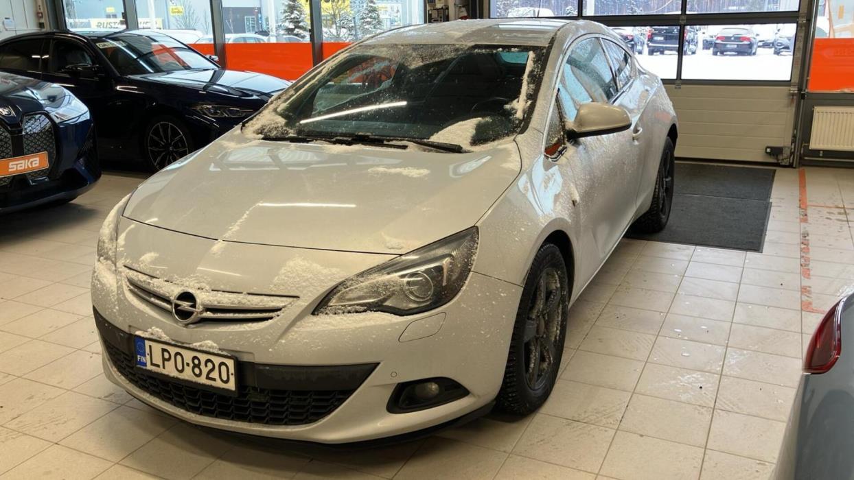 OPEL Astra 2013