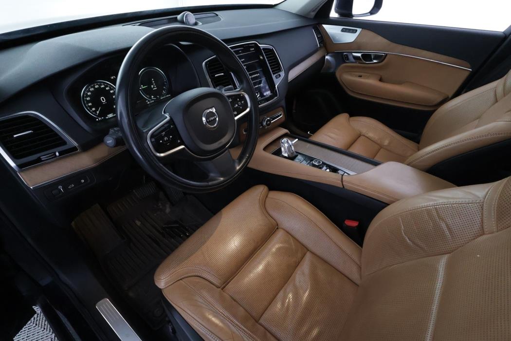 VOLVO XC90 2016