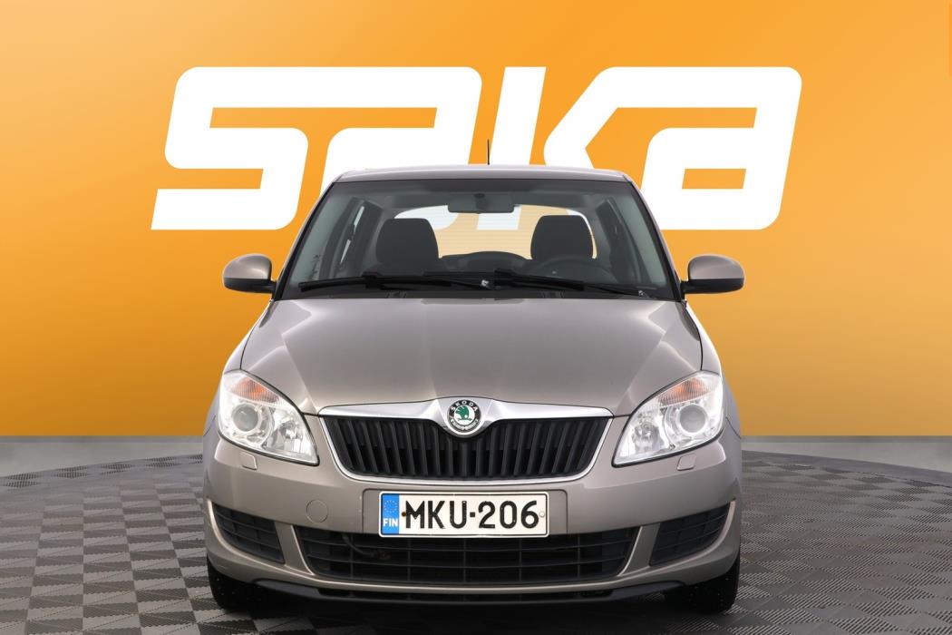 SKODA Fabia 2012