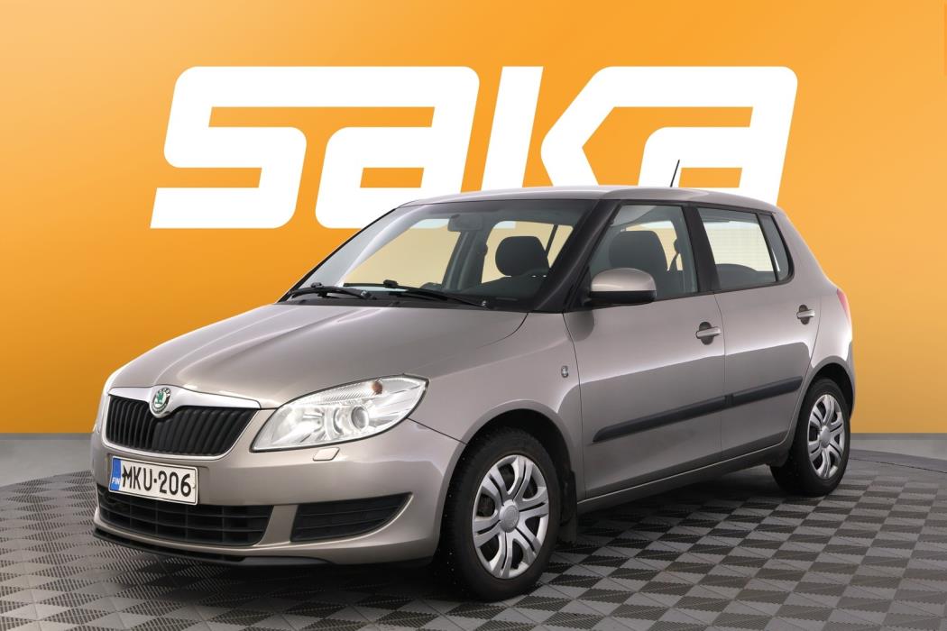 SKODA Fabia 2012