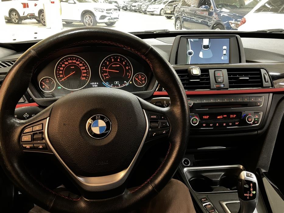 BMW 320 Gran Turismo 2014