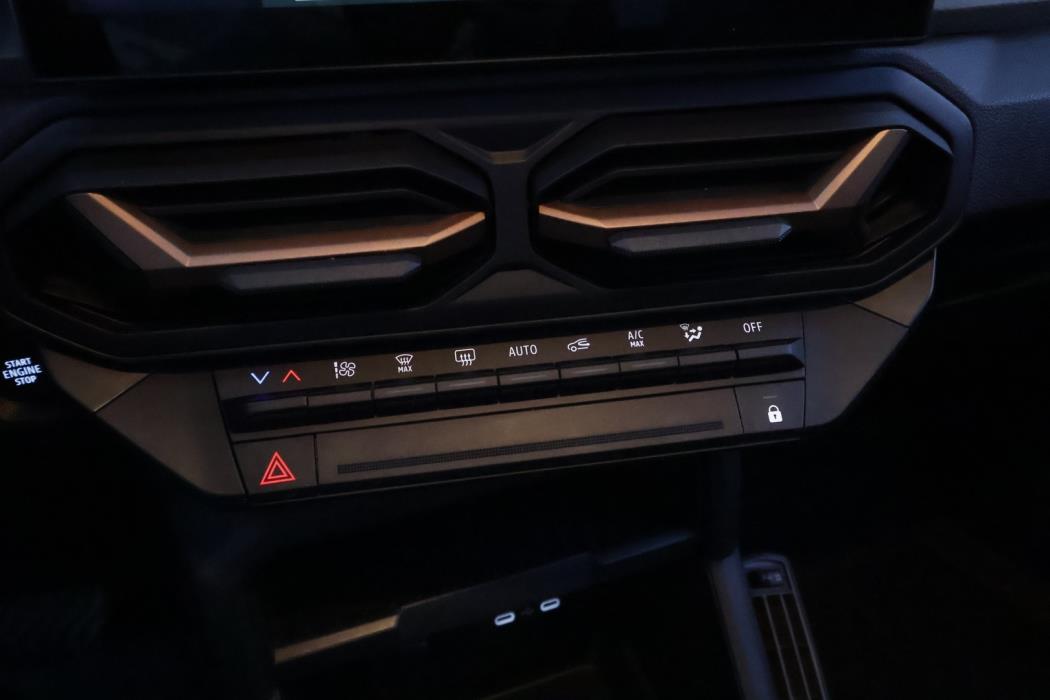 DACIA Duster 2024