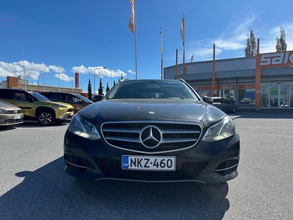 MERCEDES-BENZ E 2016