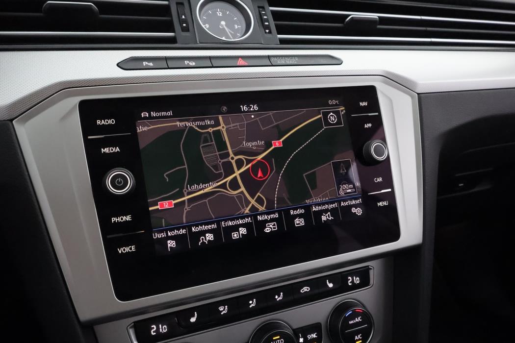 VOLKSWAGEN Passat 2019