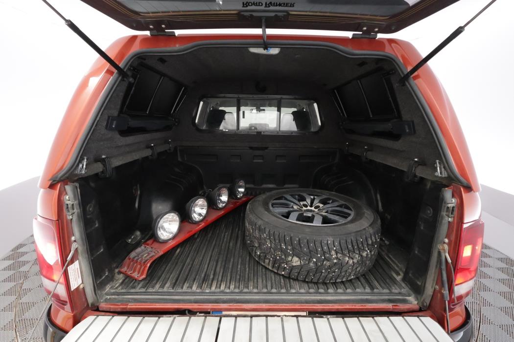 VOLKSWAGEN Amarok 2014