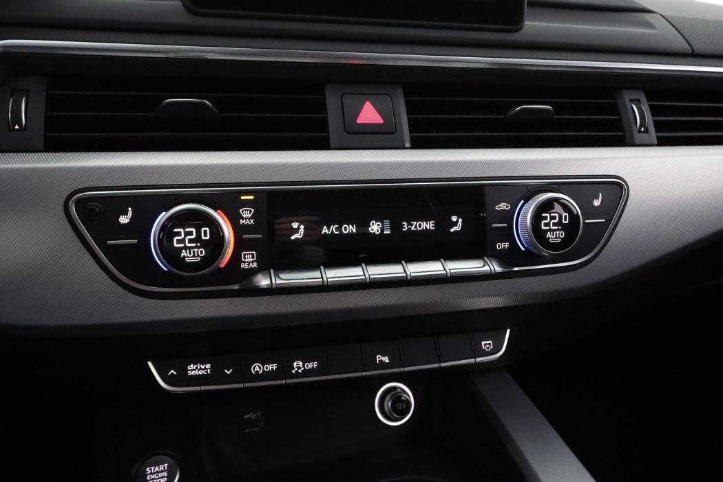AUDI A4 2018