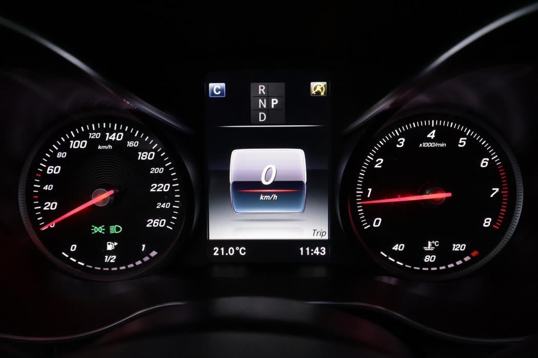 MERCEDES-BENZ C 2018