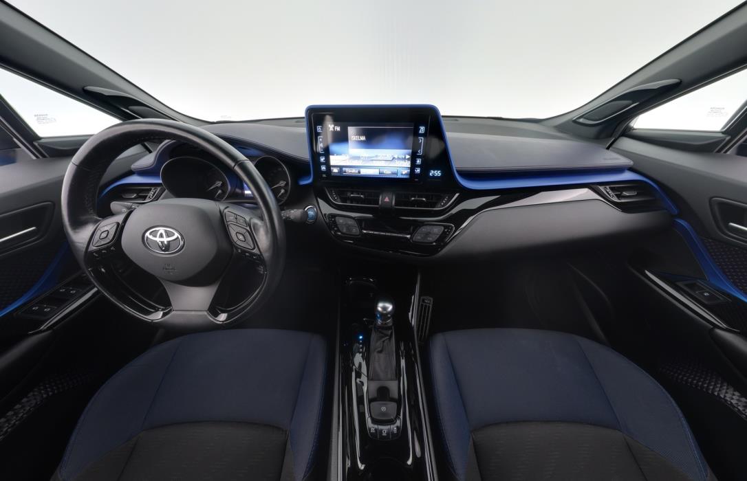 TOYOTA C-HR 2018