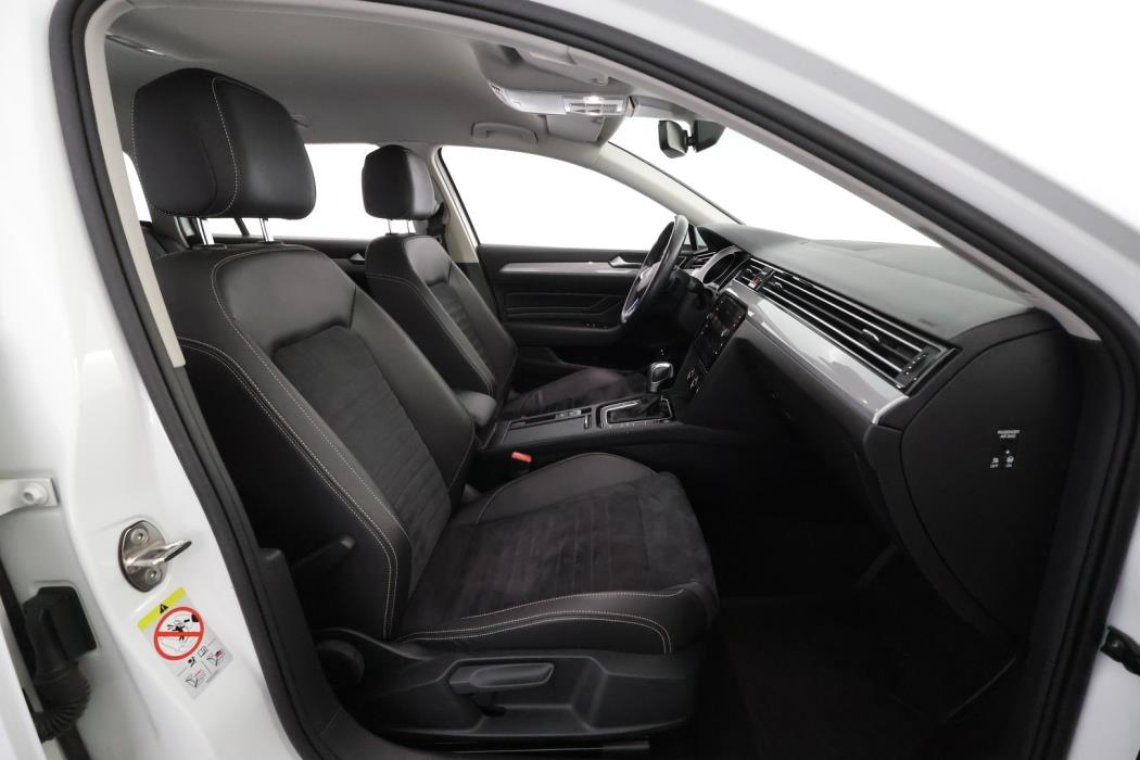 VOLKSWAGEN Passat 2020