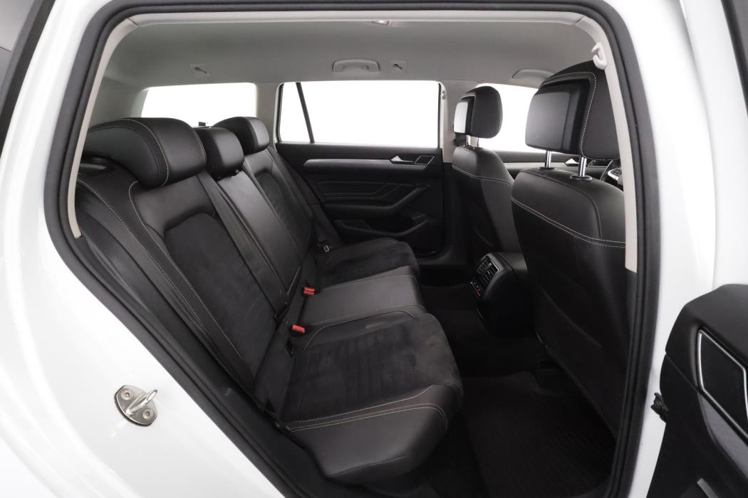 VOLKSWAGEN Passat 2020
