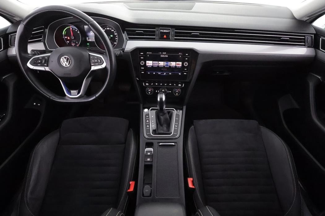 VOLKSWAGEN Passat 2020