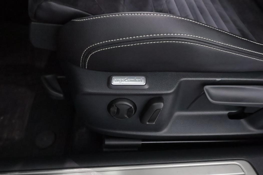 VOLKSWAGEN Passat 2020