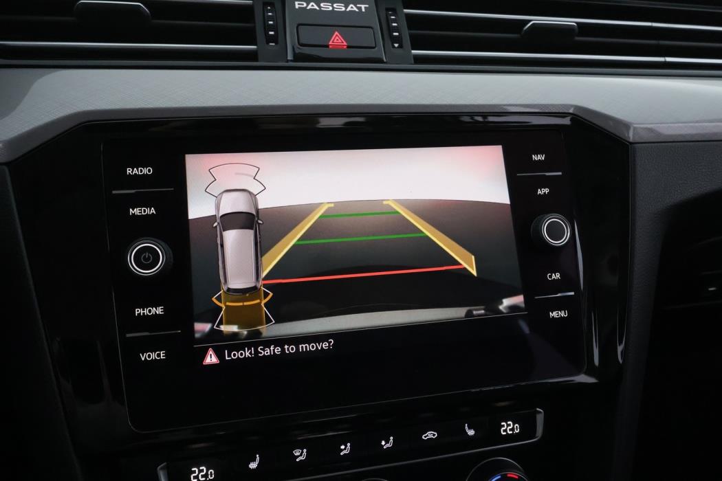 VOLKSWAGEN Passat 2020