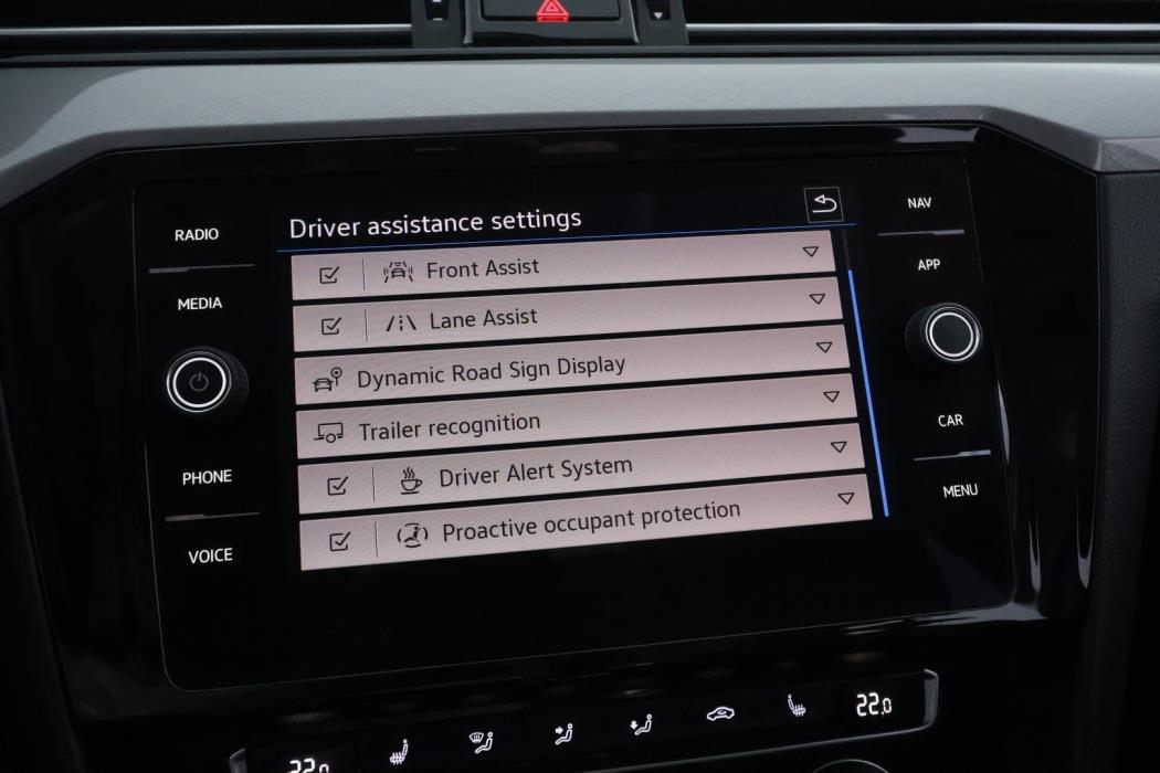 VOLKSWAGEN Passat 2020