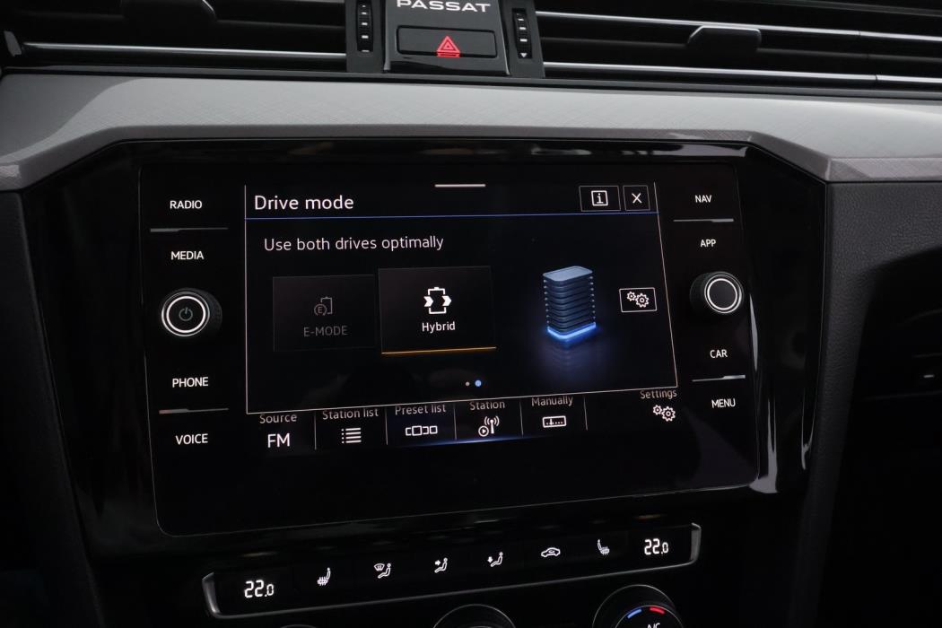 VOLKSWAGEN Passat 2020