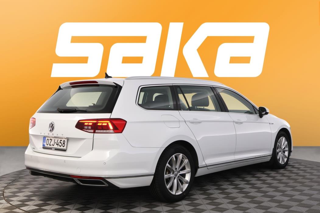 VOLKSWAGEN Passat 2020
