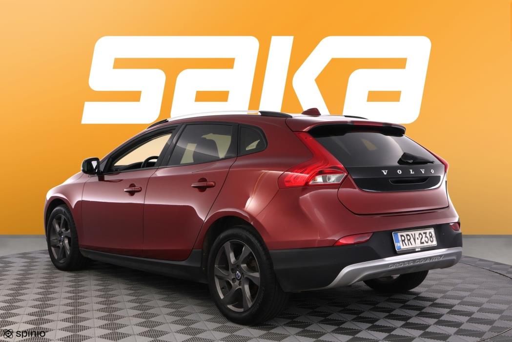 VOLVO V40 Cross Country 2015