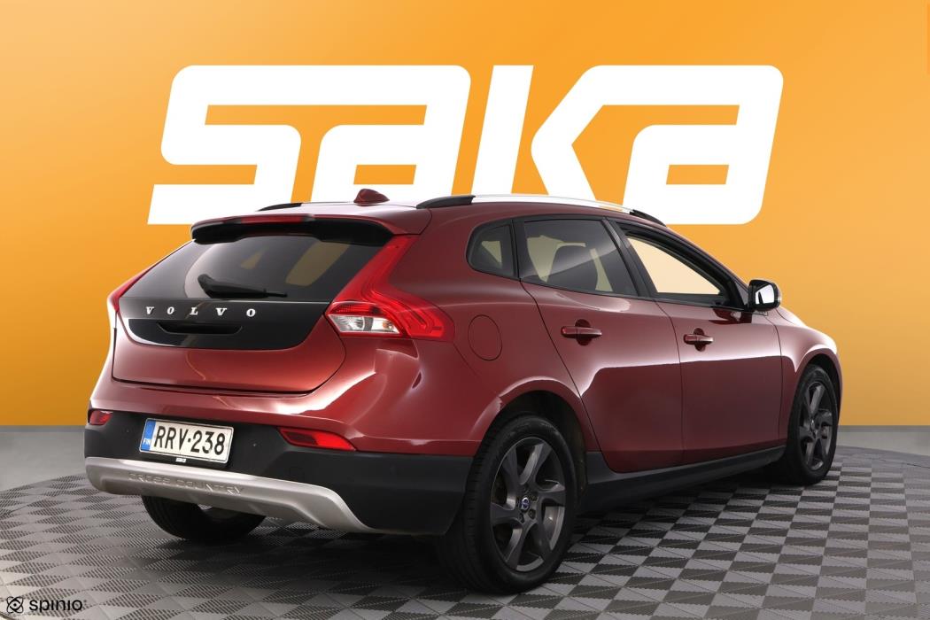 VOLVO V40 Cross Country 2015