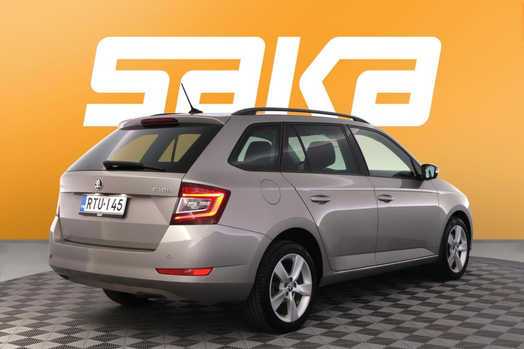 SKODA Fabia 2019