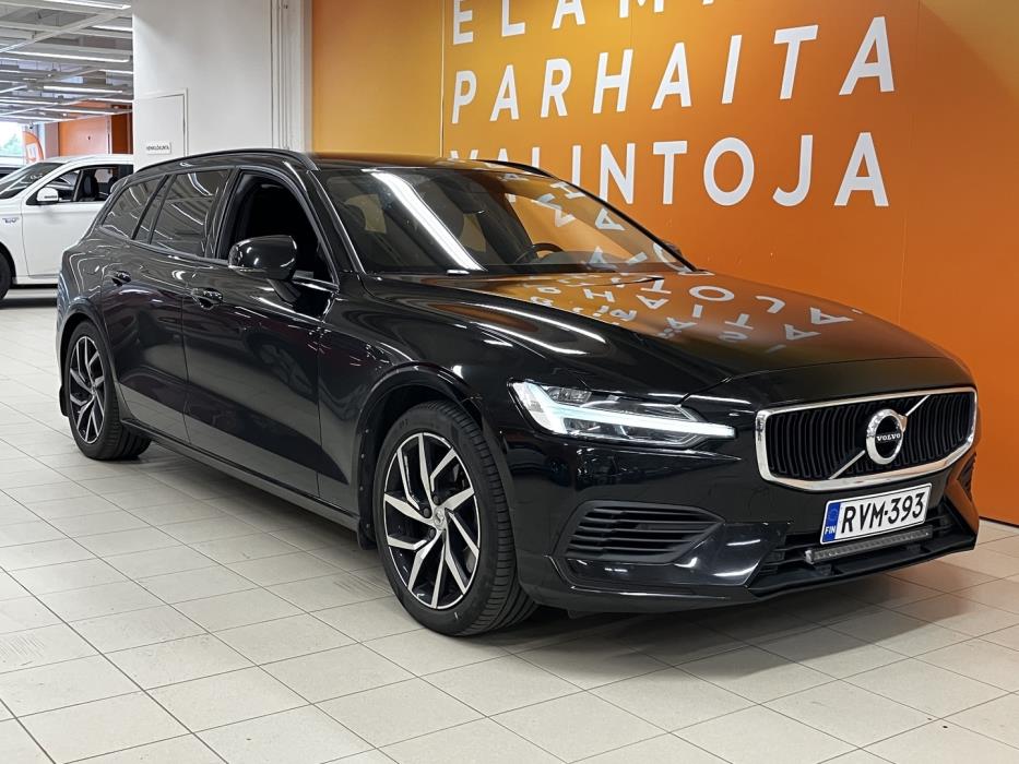 VOLVO V60 2020