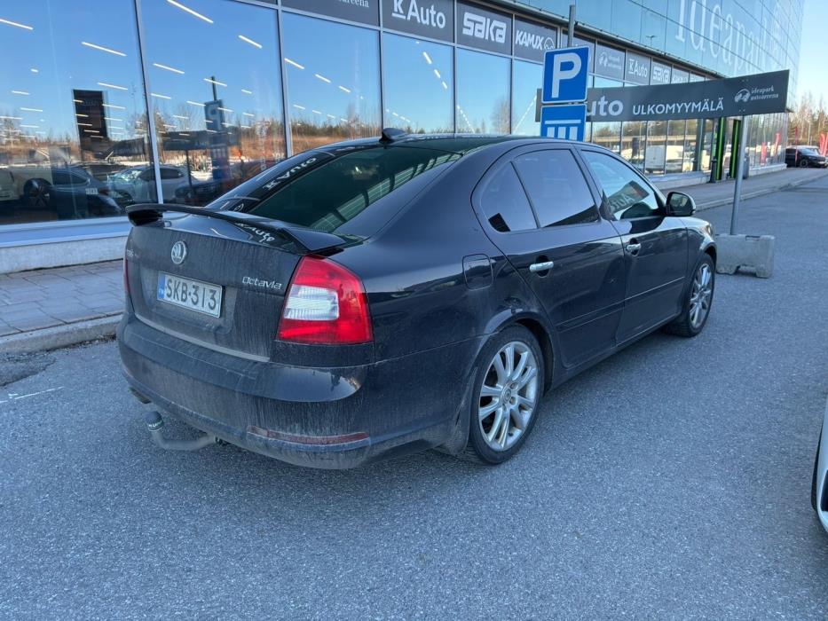 SKODA Octavia 2010