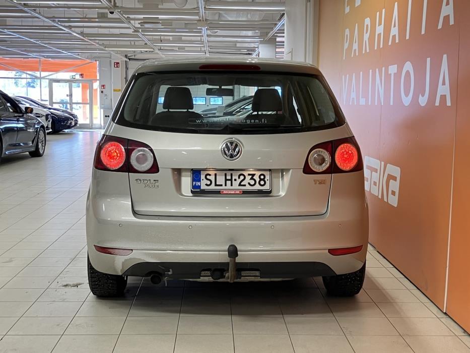 VOLKSWAGEN Golf Plus 2013