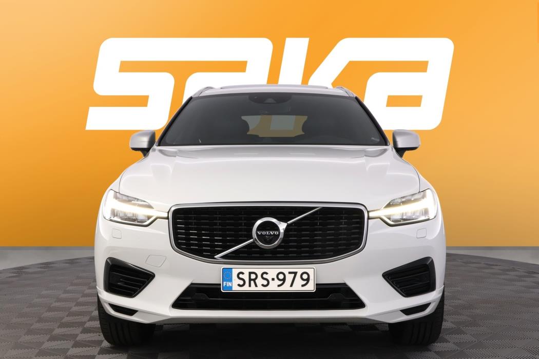 VOLVO XC60 2018