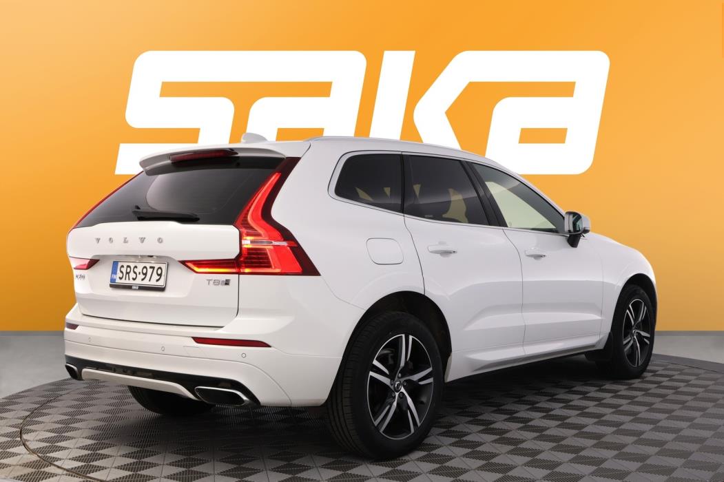 VOLVO XC60 2018