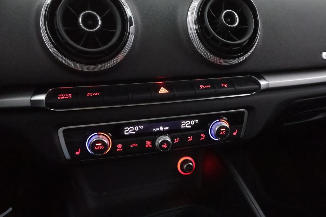 AUDI A3 2016