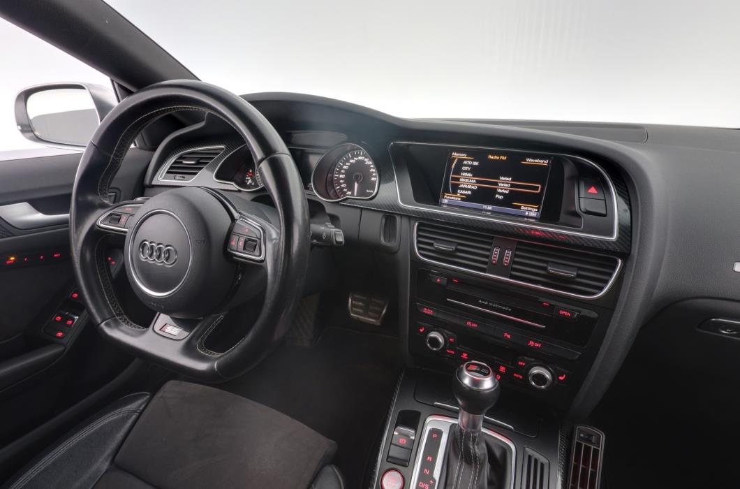 AUDI S5 2012