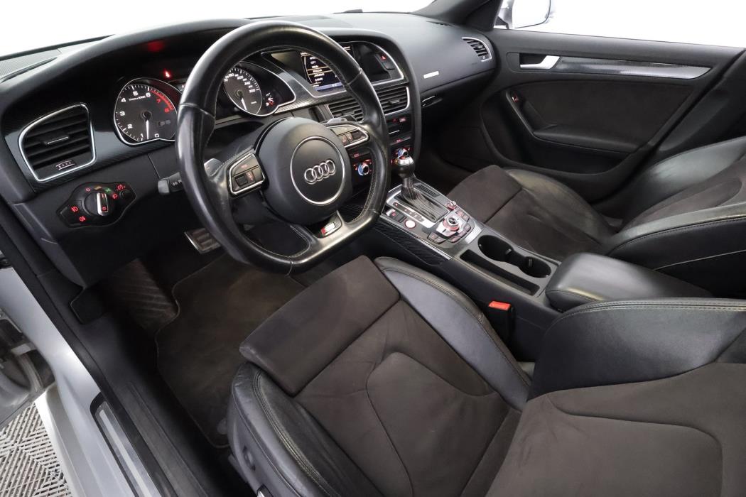 AUDI S5 2012