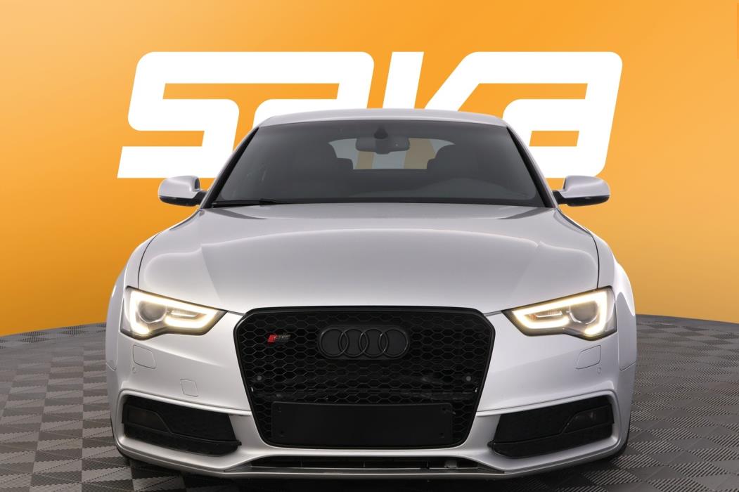 AUDI S5 2012