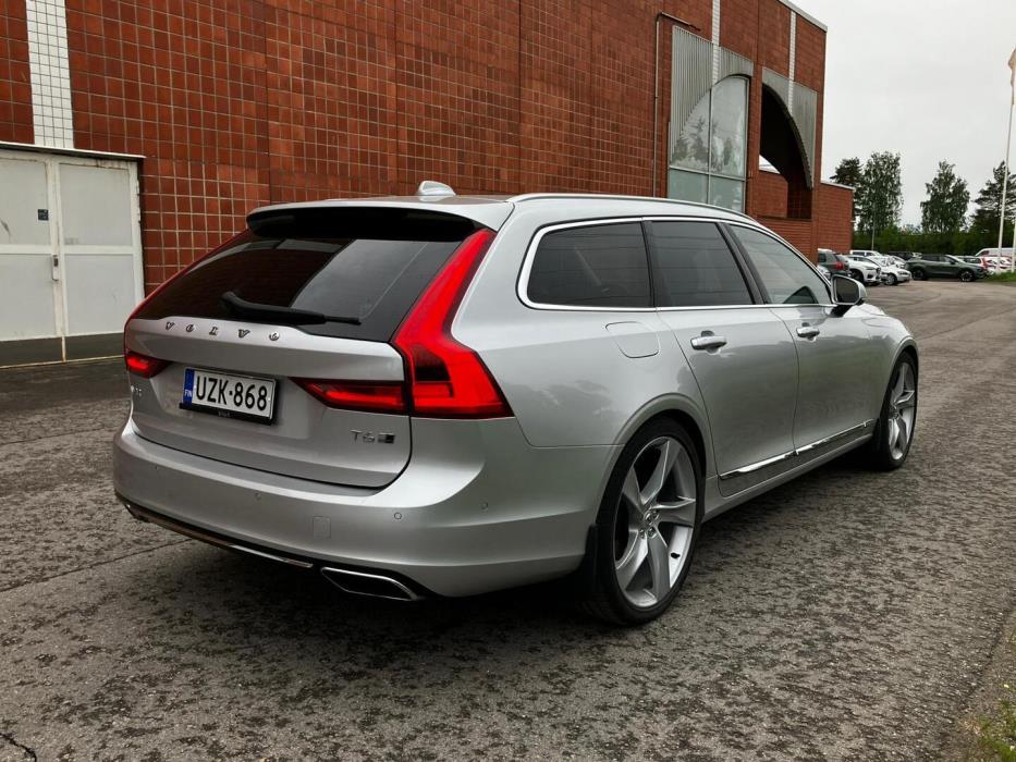 VOLVO V90 2017