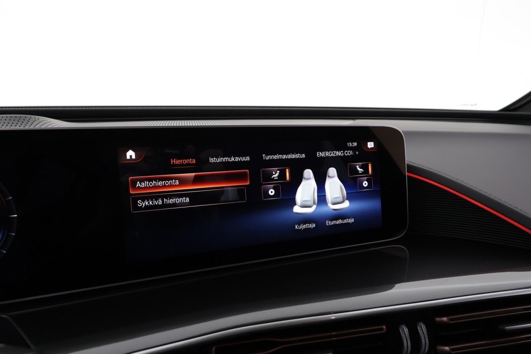 MERCEDES-BENZ EQC 2020