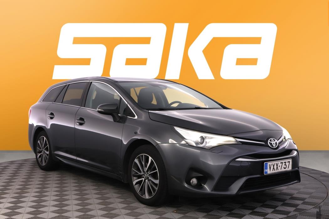 TOYOTA Avensis 2016